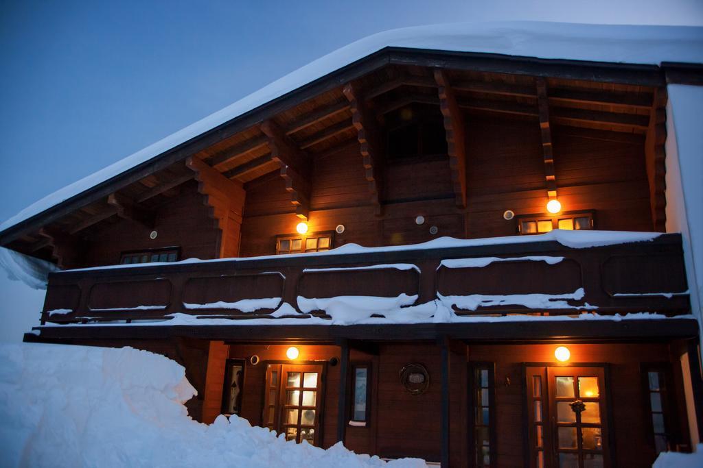 Отель Snowball Chalet At Madarao Mountain Iiyama Экстерьер фото