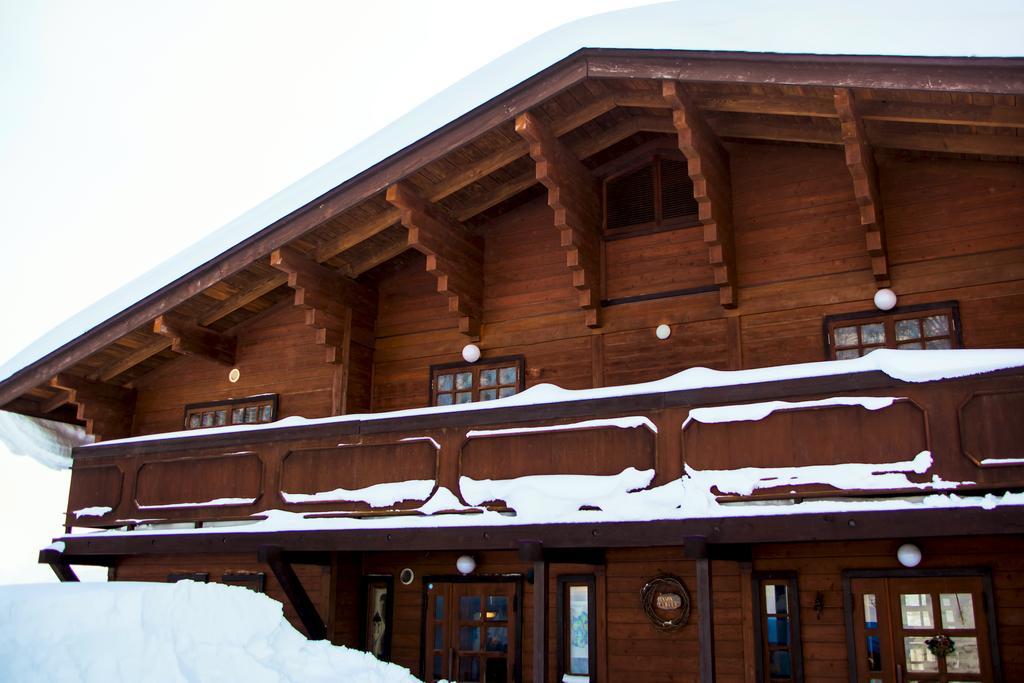 Отель Snowball Chalet At Madarao Mountain Iiyama Экстерьер фото
