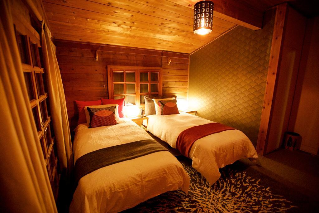 Отель Snowball Chalet At Madarao Mountain Iiyama Экстерьер фото